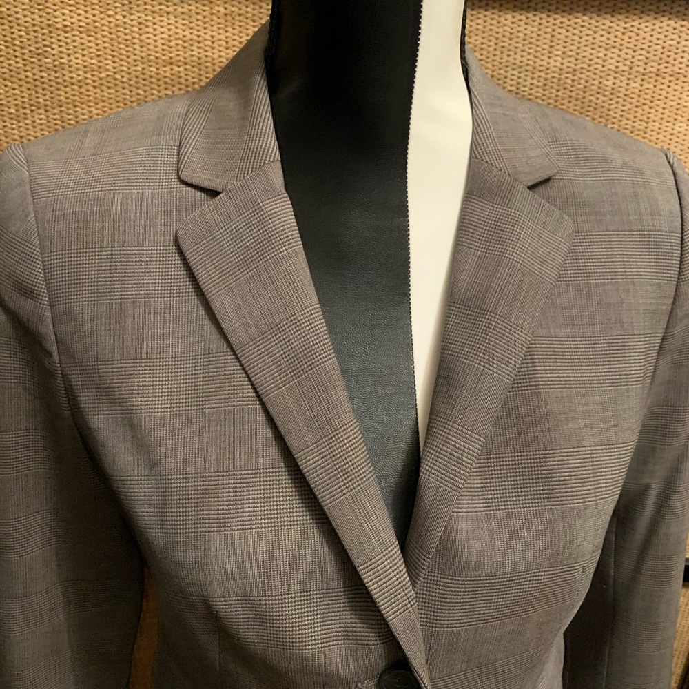 Gray plaid peplum jacket - Picture 2 of 6
